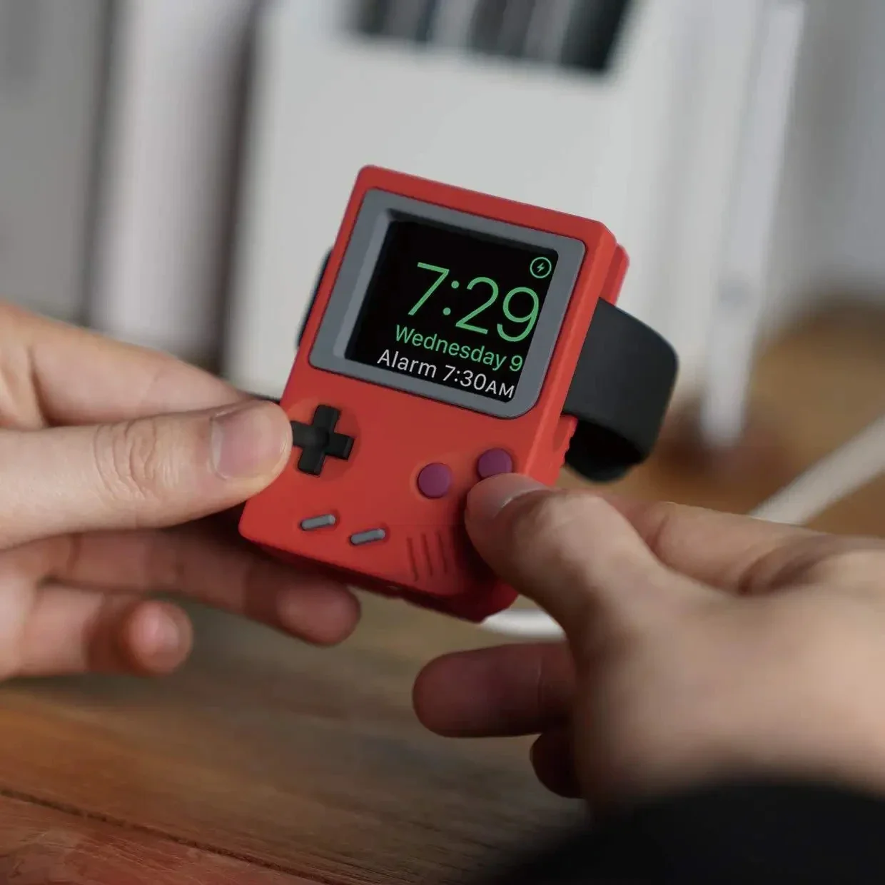 シリコン製iWatch充電スタンドホルダー Apple Wa - Retro Gaming Station のレビューと価格